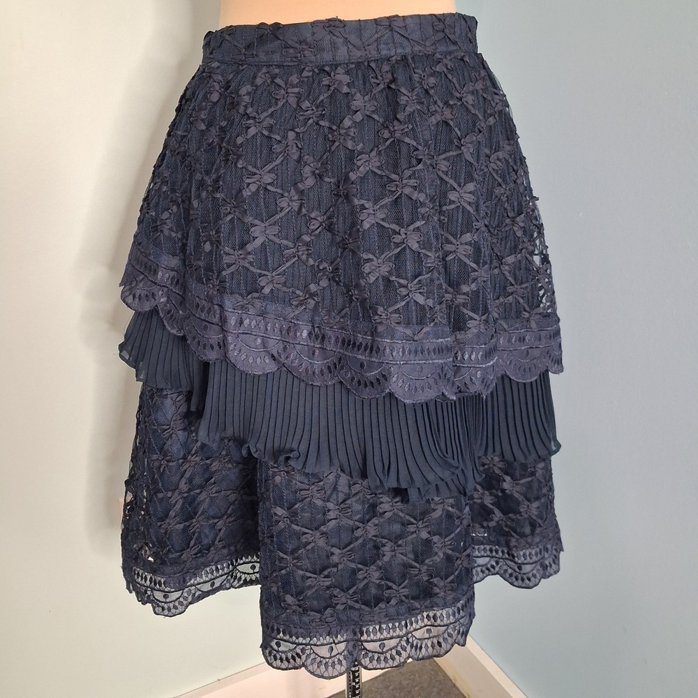 Moulinette Soeurs Navy Blue Tiered Lace Pleated Skirt Size 4 Scalloped Hem